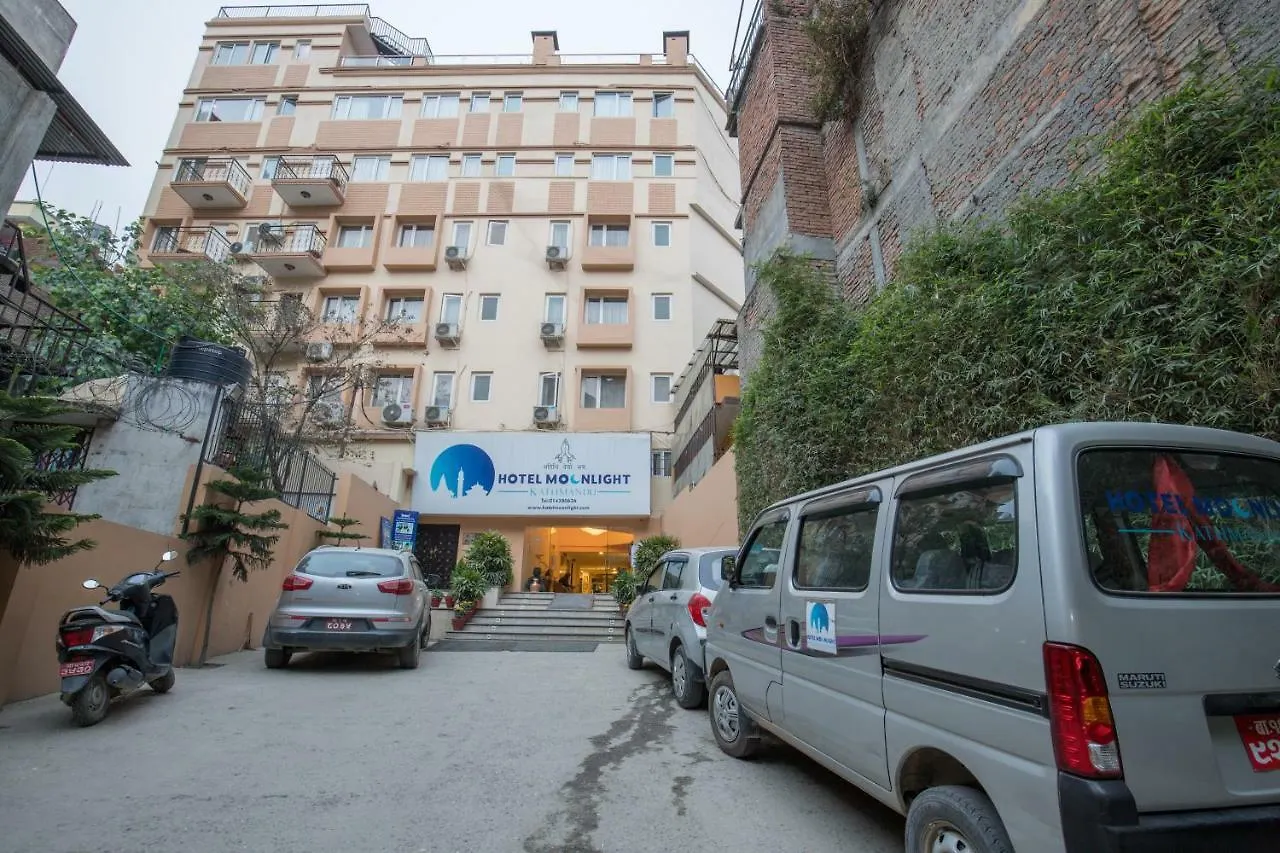 Hotel Moonlight Kathmandu 4*,